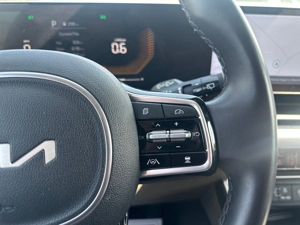 2025 Kia Carnival LXS