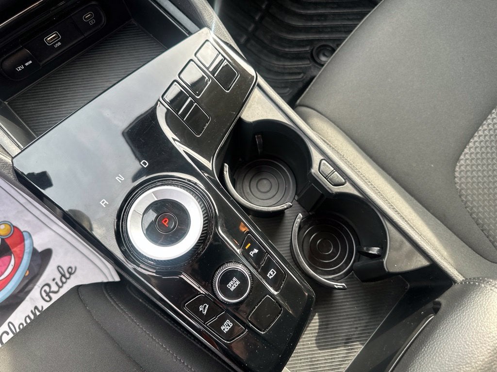 2023 Kia Sportage Hybrid LX