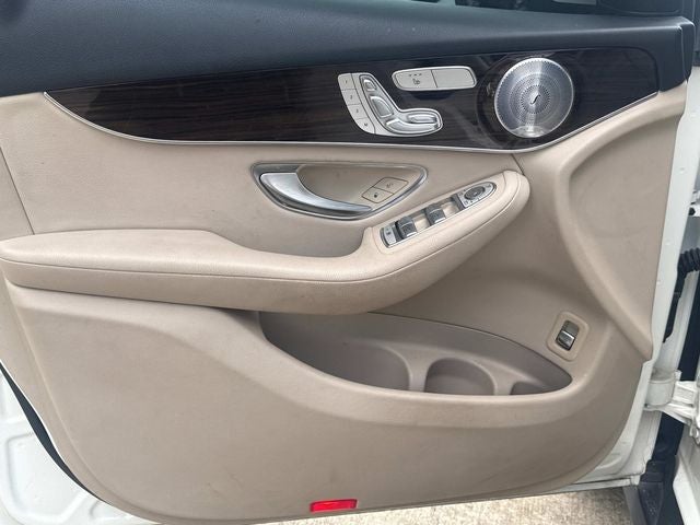 2017 Mercedes-Benz GLC GLC 300