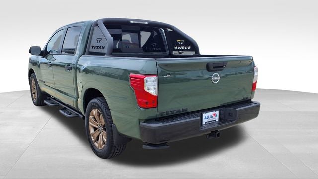 2024 Nissan Titan SV