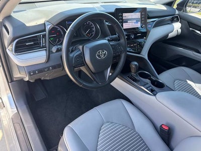 2021 Toyota Camry Hybrid SE