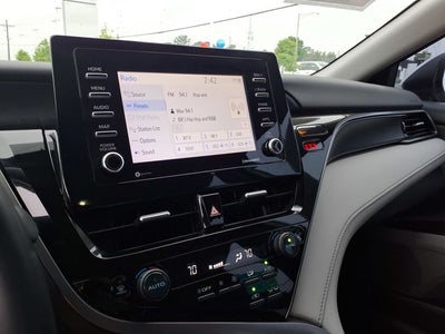 2021 Toyota Camry Hybrid SE