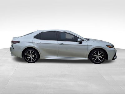2021 Toyota Camry Hybrid SE