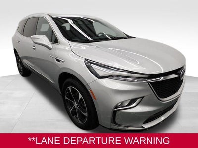 2022 Buick Enclave Essence
