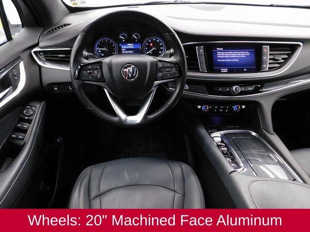 2022 Buick Enclave Essence