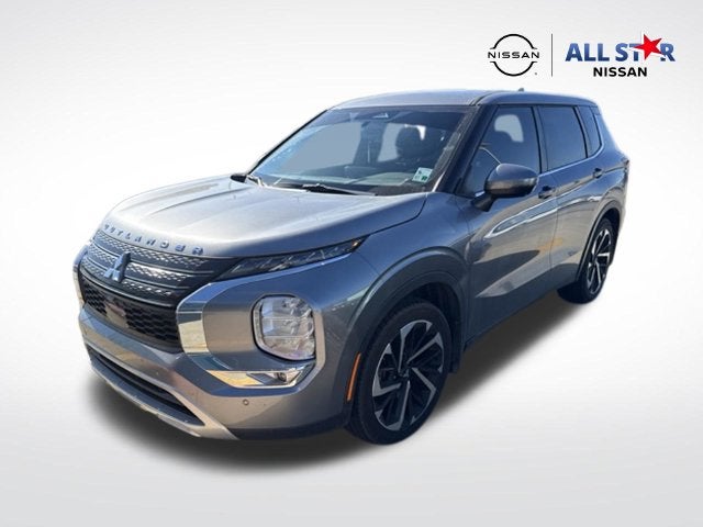 2023 Mitsubishi Outlander SE
