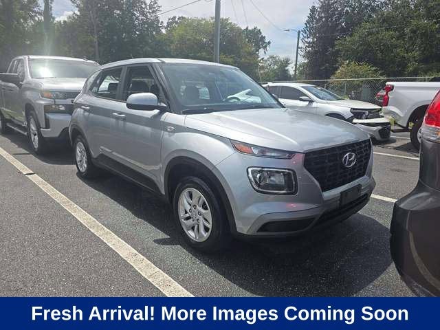 2023 Hyundai Venue SE