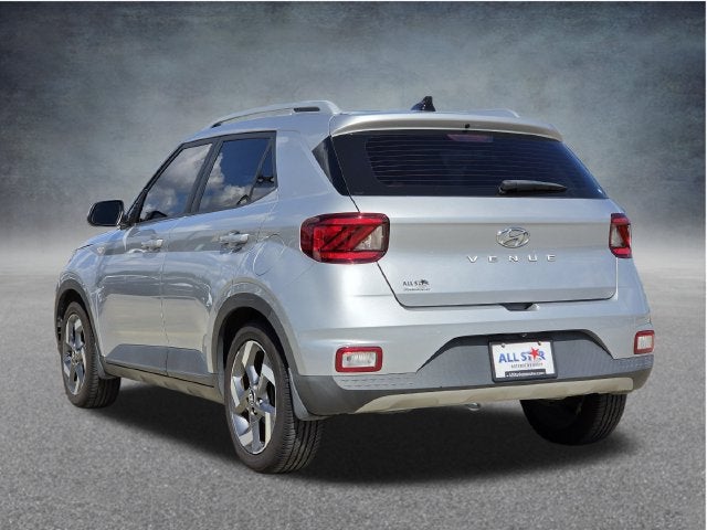 2022 Hyundai Venue SEL