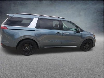 2022 Kia Carnival SX