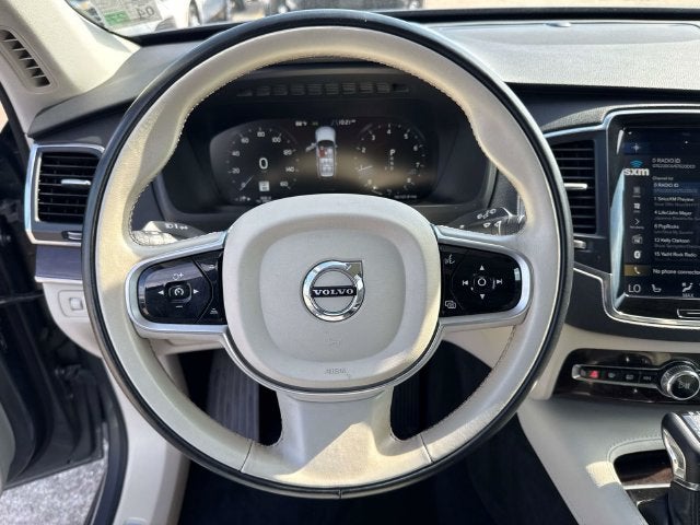 2019 Volvo XC90 Momentum
