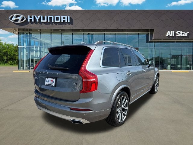 2019 Volvo XC90 Momentum