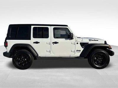 2022 Jeep Wrangler Unlimited Willys 4x4