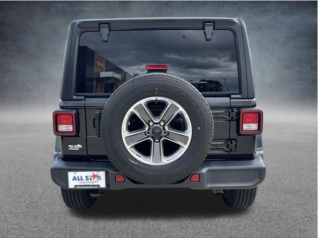 2022 Jeep Wrangler Unlimited Sahara 4x4