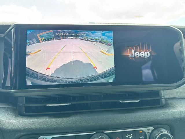 2025 Jeep Wrangler 4-Door Willys 4x4