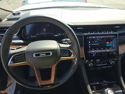2022 Jeep Grand Cherokee Summit