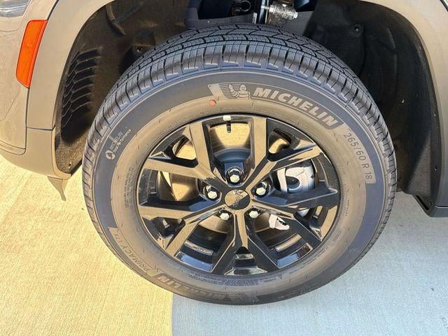 2025 Jeep Grand Cherokee L Altitude X 4x2