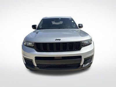 2023 Jeep Grand Cherokee L Altitude 4x2