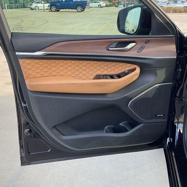 2023 Jeep Grand Cherokee L Summit 4x4