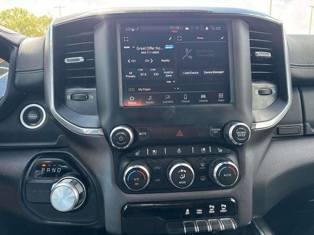 2022 RAM 1500 Laramie Crew Cab 4x2 5'7' Box