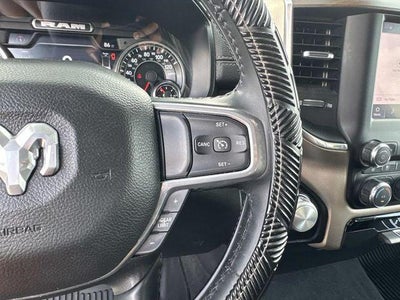 2022 RAM 1500 Laramie Crew Cab 4x2 5'7' Box