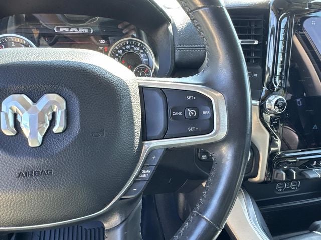 2022 RAM 1500 Laramie Crew Cab 4x4 5'7' Box