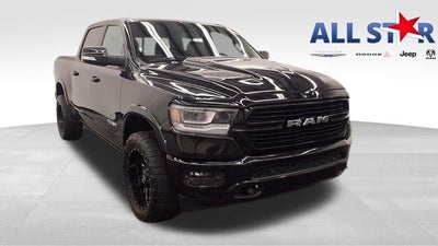 2020 RAM 1500 Laramie Crew Cab 4x4 5'7' Box