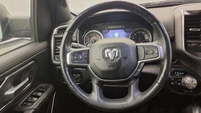 2020 RAM 1500 Laramie Crew Cab 4x4 5'7' Box