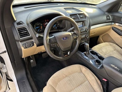 2017 Ford Explorer Base