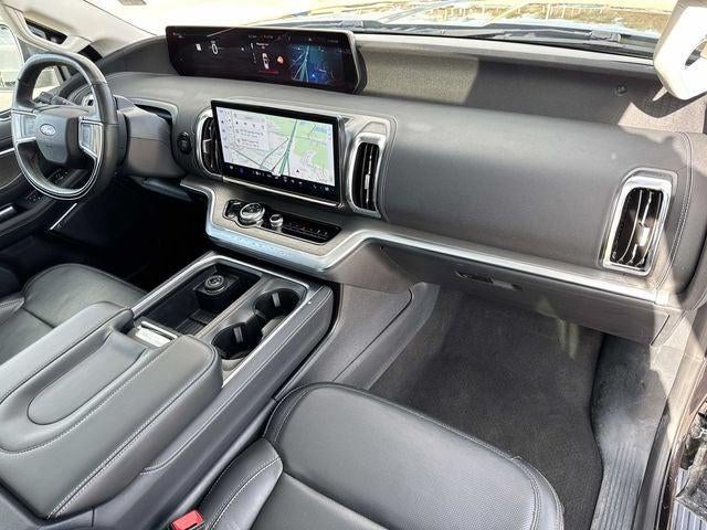 2025 Ford Expedition Platinum MAX