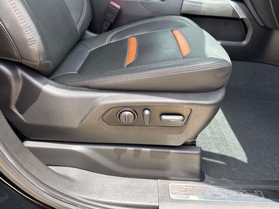 2022 GMC Sierra 2500HD 4WD Crew Cab Standard Bed AT4
