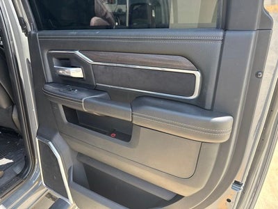 2025 RAM 2500 Laramie Crew Cab 4x4 6'4' Box