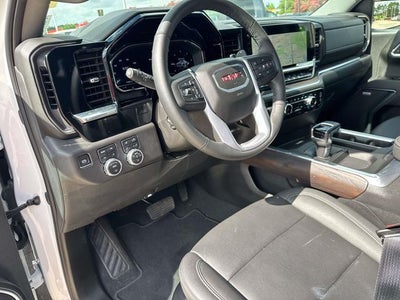 2025 GMC Sierra 1500 4WD Crew Cab Short Box SLT