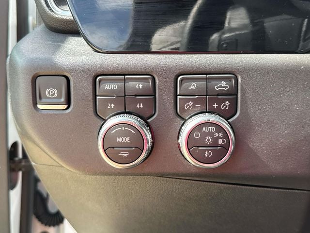 2025 GMC Sierra 1500 4WD Crew Cab Short Box SLT