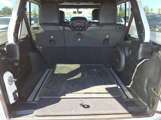 2020 Jeep Wrangler Unlimited Sahara Altitude