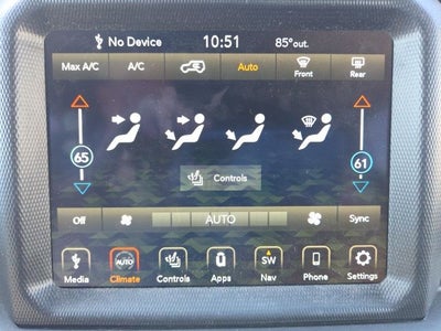 2020 Jeep Wrangler Unlimited Sahara Altitude