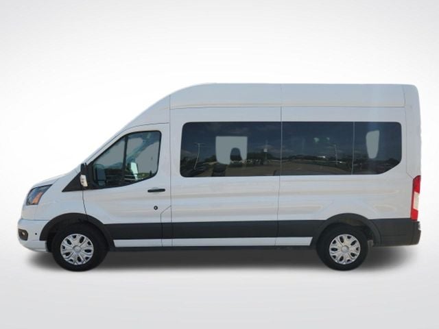 2025 Ford Transit-350 XLT 15 Passenger