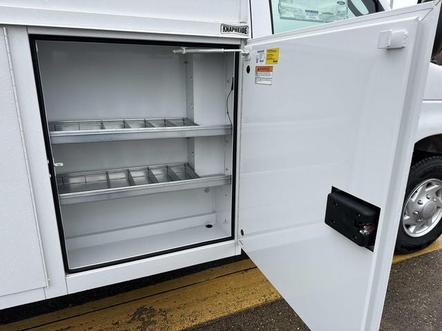 2025 Ford E-Series Cutaway Base - Photo 13