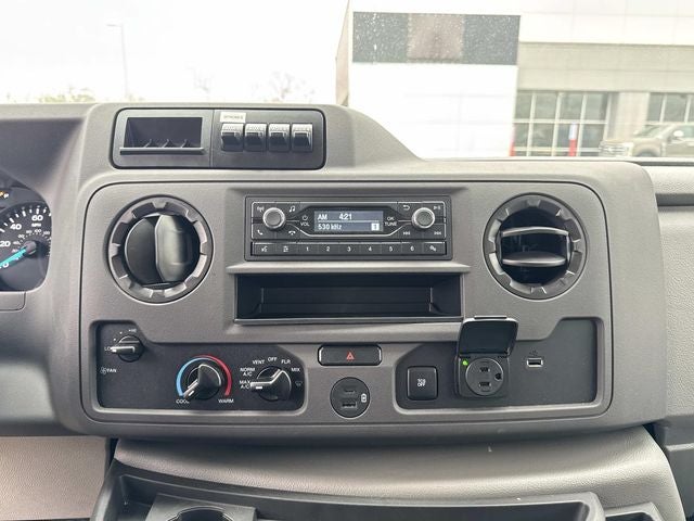 2025 Ford E-350SD Base Cutaway