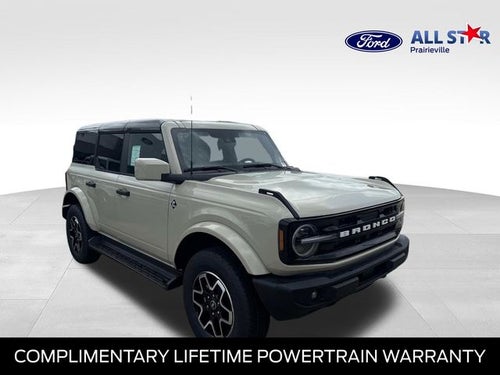 2026 Ford Bronco Outer Banks
