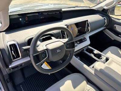 2027 Ford Expedition Active