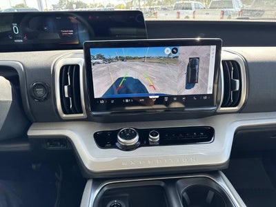 2027 Ford Expedition Active