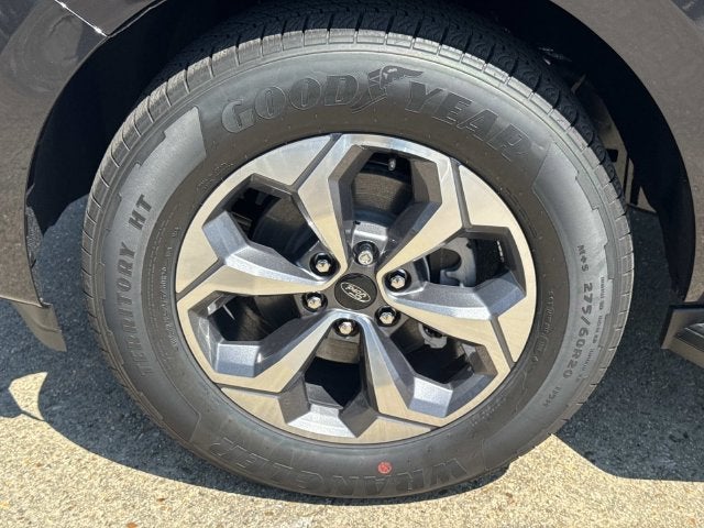 2027 Ford Expedition Active
