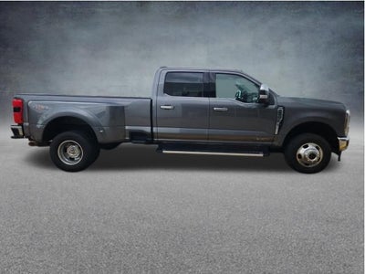 2024 Ford F-350SD Lariat DRW