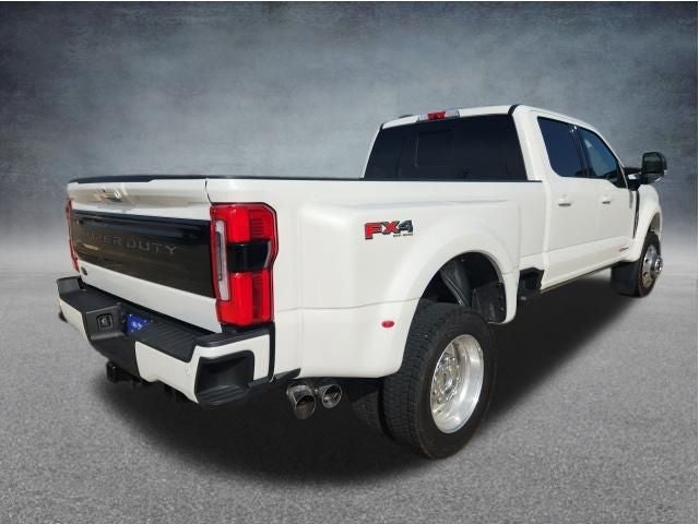 2025 Ford F-450SD Platinum DRW