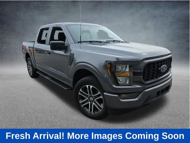 2023 Ford F-150 XL 4x4 SuperCrew 5-1/2 Box's photo