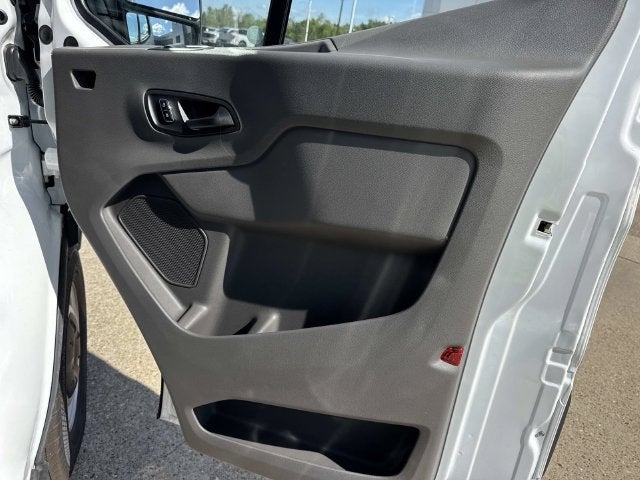 2025 Ford Transit Van Base - Photo 17