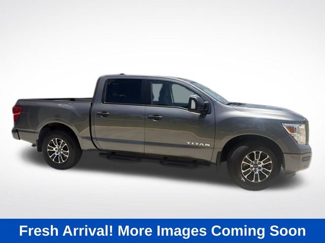 2024 Nissan Titan SV