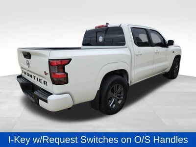 2025 Nissan Frontier SV