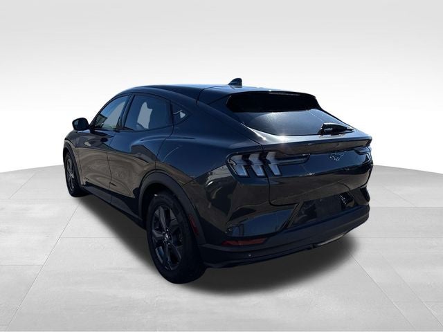 2022 Ford Mustang Mach-E Select
