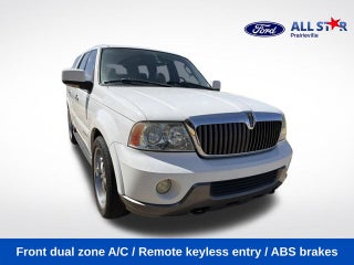 2003 Lincoln Navigator Luxury